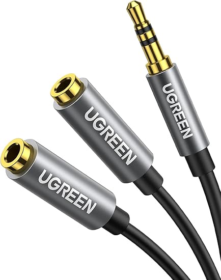 UGREEN 3.5mm male to 2 Female Audio Cable Aluminum Case (Black)